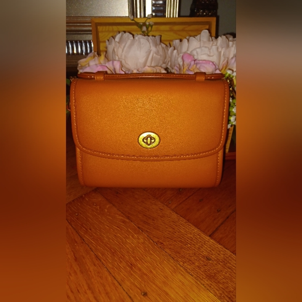 COACH KIP CROSSBODY BAG
